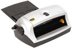 3M - 8-1/2" Wide Desktop Laminator - Exact Tooling