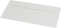 UNIVERSAL - 6-1/2" Long x 3-5/8" Wide Gummed Flap Plain White Envelope - 24 Lb Paper Weight - Exact Tooling