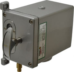 Trico - 550 cm Reservoir Capacity, 8 cm Output per Stroke, Manual Central Lubrication System - 80mm Wide x 126mm High, Oil, 5/16-24 Outlet Thread - Exact Tooling