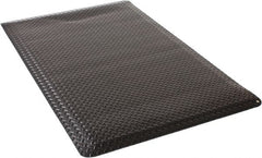 Wearwell - 5 Ft. Long x 3 Ft. Wide x 9/16 Inch Thick, Vinyl Diamond Plate Surface Pattern, Electrically Conductive Antistatic Matting - 1 x 106 to 8 x 106 Ohm Surface to Surface, 5 x 105 to 1 x 107 Ohm Surface to Ground Resistivity, Black - Exact Tooling