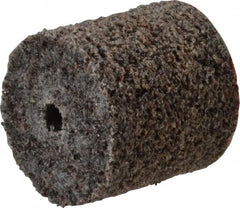 3M - 1" Diam, 1" Face Width, 3/16" Center Hole, Coarse Grade, Aluminum Oxide Deburring Wheel - Unitized, Hard Density 8 Grade, 35,100 RPM - Exact Tooling