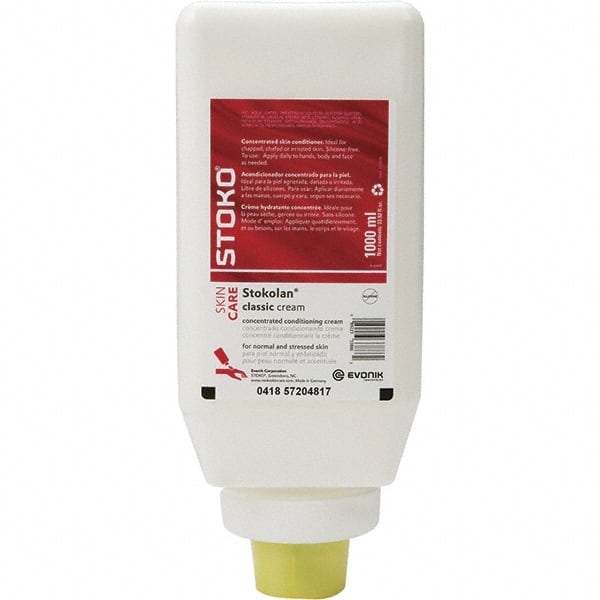 SC Johnson Professional - 1,000 mL Moisturizing Lotion - Comes in Bottle, Light Fragrance - Exact Tooling