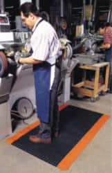 Anti-Fatigue Mat: 900″ Length, 24″ Wide, 1″ Thick, Vinyl, Beveled Edge, Heavy-Duty Diamond Plate, Black & Yellow, Dry