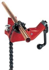 Ridgid - 1/2 to 8" Pipe Capacity, Manual Chain Vise - Bolt Down, Cast Iron, Model Number BC810 - Exact Tooling