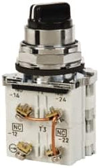 Eaton Cutler-Hammer - 30-1/2mm Mount Hole, 3 Position, Knob Operated, Selector Switch with Contact Blocks - Black, Maintained (MA), Nonilluminated, 2 Contact Blocks, 2NO/2NC, Oil and Watertight - Exact Tooling