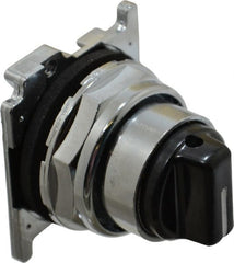 Eaton Cutler-Hammer - 30-1/2mm Mount Hole, 3 Position, Knob Operated, Selector Switch with Cam and Cap - Black, Maintained (MA) - Momentary (MO) - Exact Tooling