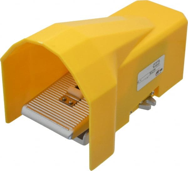 ARO/Ingersoll-Rand - 1/4" NPT Manual Mechanical Valve - 4-Way, Foot w/Guard & 0.7 CV Rate - Exact Tooling