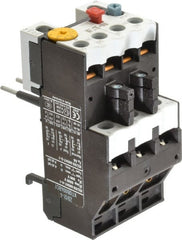 Eaton Cutler-Hammer - 2.4 to 4 Amp, 690 VAC, Thermal IEC Overload Relay - Trip Class 10, For Use with 7-15 A Contactors - Exact Tooling