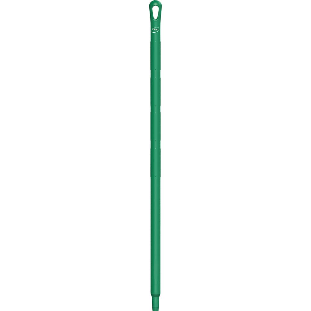 Remco - Broom/Squeegee Poles & Handles Connection Type: European Threaded Handle Material: Polypropylene - Exact Tooling