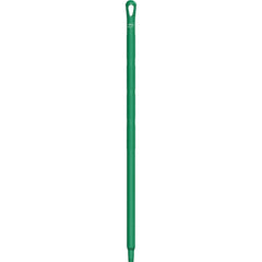 Remco - Broom/Squeegee Poles & Handles Connection Type: European Threaded Handle Material: Polypropylene - Exact Tooling