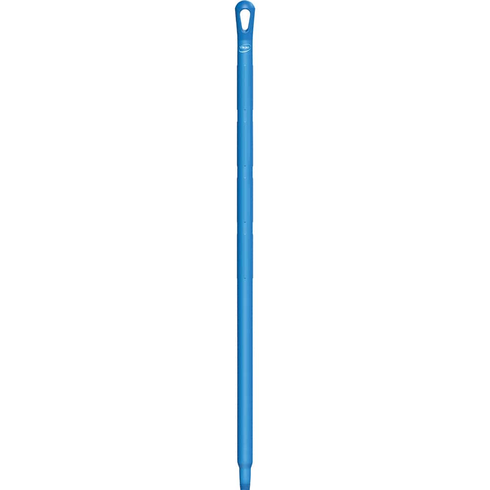 Broom/Squeegee Poles & Handles; Connection Type: European Threaded; Handle Length (Decimal Inch): 39; Telescoping: No; Handle Material: Polypropylene; Color: Blue; For Use With: Remco; Vikan Tools
