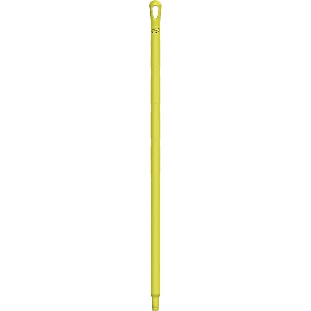 Remco - Broom/Squeegee Poles & Handles Connection Type: European Threaded Handle Material: Polypropylene - Exact Tooling