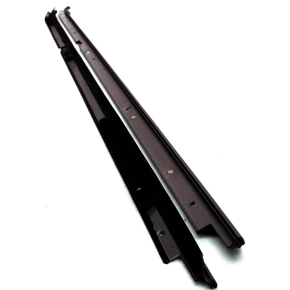 Fairchild Industries - Automotive Replacement Parts; Type: Belt Weatherstrip Kit ; Application: 1982-1988 Oldsmobile Calais Belt Weatherstrip Kit replaces OEM# 20674281; 20674280 - Exact Tooling