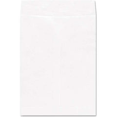UNIVERSAL - Mailers, Sheets & Envelopes Type: Business Envelope Style: Self Adhesive - Exact Tooling