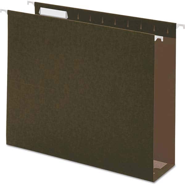 UNIVERSAL - File Folders, Expansion Folders & Hanging Files Folder/File Type: Hanging File Folders with Box Bottom Color: Green - Exact Tooling