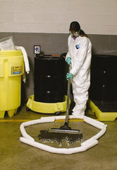 Enpac - Drum-Top Vacuum Heads Power Type: Air Powered Application Type: Wet Drum Vacuum Head - Exact Tooling