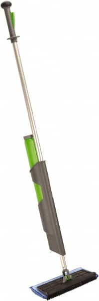 Fas-trak - Deck Mops, Mopping Kits & Wall Washers Type: Mopping Kit Head Material: Plastic - Exact Tooling