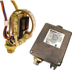 Barksdale - 325 to 6,500 psi Adjustable Range, 8,125 Max psi, Bourdon Tube Pressure Switch - 1/4 Tube Male, 12in Free Leads, 2 x SPDT Contact, 316SS Wetted Parts, 1% Repeatability - Exact Tooling