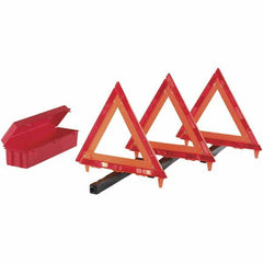 PRO-SAFE - Highway Safety Kits Type: Emergency Roadside Kit Number of Pieces: 4 - Exact Tooling