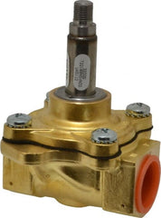 Parker - 3/4" Port, Brass Solenoid Valve - Closed, NBR Seal - Exact Tooling