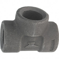 Made in USA - Size 1-1/4", Class 3,000, Forged Carbon Steel Black Pipe Tee - 925 psi, Threaded End Connection - Exact Tooling