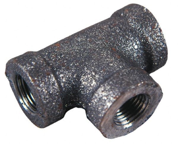 B&K Mueller - Size 1-1/4 x 1", Class 150, Malleable Iron Black Pipe Reducing Tee - 150 psi, Threaded End Connection - Exact Tooling