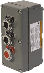 Schneider Electric - 3 Operator, Projecting Pushbutton Control Station - Forward, Reverse, Stop (Legend), Momentary Switch, 3NO/3NC Contact, NEMA 13, 3, 4 - Exact Tooling