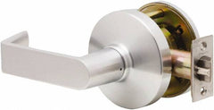 Falcon - Grade 2 Communicating Lever Lockset for 1-3/8" Thick Doors - 2-3/4" Back Set, No Cylinder, Steel, Satin Chrome Finish - Exact Tooling
