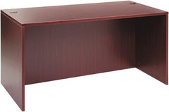ALERA - Woodgrain Laminate Desk Shell - 59-1/8" Wide x 29-1/2" Deep x 29-5/8" High, Mahogany - Exact Tooling