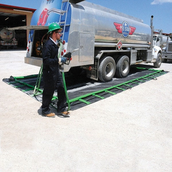 UltraTech - 810 Gal Copolymer 2000 Containment Berm, Rapid Rise Model - 13" High x 10' Wide x 10" Long - Exact Tooling