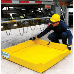 UltraTech - 15 Gal 18 oz PVC Containment Berm, Mini-Foam Wall - 1/2' High x 2' Wide x 2" Long - Exact Tooling