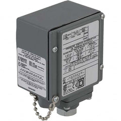Square D - 4, 13 and 4X NEMA Rated, DPDT, 13 to 425 psi, Electromechanical Pressure and Level Switch - Exact Tooling