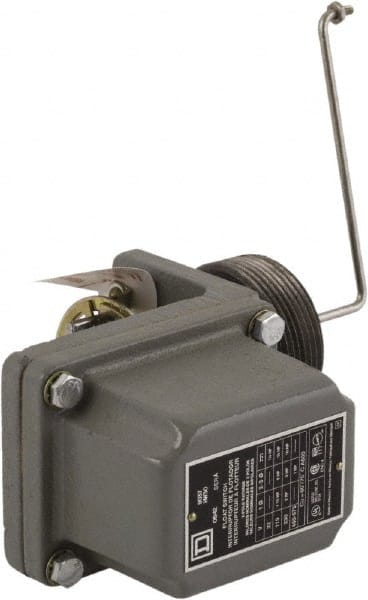 Square D - 4 NEMA Rated, DPST, Float Switch Pressure and Level Switch - 575 VAC, Line-Load-Load-Line Terminal - Exact Tooling