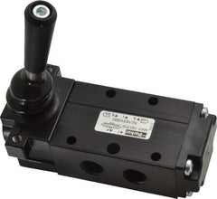 Parker - 0.83 CV Rate, 1/4" NPT Inlet Direct Air 4 Mechanical Spool Valve - 4 Way, 3 Position CC, 150 Max psi, Lever Manual Return - Exact Tooling