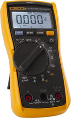 Fluke - 117, CAT III, 600 VAC/VDC, Digital True RMS Auto Ranging Manual Ranging Multimeter - 40 mOhm, Measures Voltage, Capacitance, Current, Frequency, Resistance - Exact Tooling