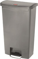 Rubbermaid - 18 Gal Rectangle Unlabeled Trash Can - Exact Tooling