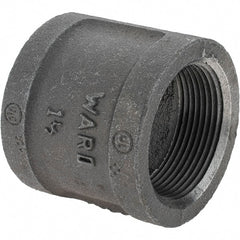 Value Collection - Size 1-1/2", Class 150, Malleable Iron Black Pipe Coupling (Right Hand) - 150 psi, Threaded End Connection - Exact Tooling