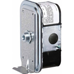 Johnson Controls - Pressure, Vacuum & Compound Switches; Maximum Adjustable Range: 5" wc VAC ; Minimum Adjustable Range: 0.05" wc VAC ; Type: Differential Air Pressure Switch ; Maximum Pressure Setting: 5" wc VAC ; Thread Size: 1/8 ; Thread Type: None - Exact Tooling