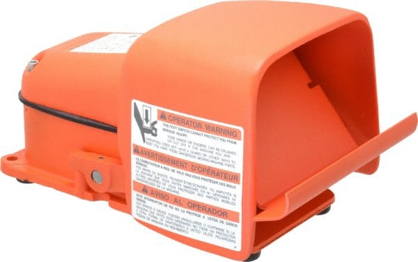 LINEMASTER - 1 Treadle, 20 Amp, 1 hp, Momentary (MO), SPDT, Electric Foot Switch - 13, 2 & 4 NEMA Rated, IP56, Cast Iron, 231.77mm Long x 152.4mm Wide x 134.92mm High - Exact Tooling