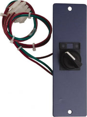 Schneider Electric - Contactor Enclosed Starter Instakit IEC TeSys, Selector Switch - For Use with Instakits - Exact Tooling