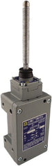 Square D - SPDT, NC/NO, 600 Volt Screw Terminal, Cat Whisker Actuator, General Purpose Limit Switch - 1, 2, 4, 6, 12, 13, 6P NEMA Rating, IP67 IPR Rating - Exact Tooling