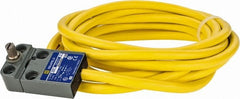 Square D - SPDT, NC/NO, Multiple VAC Levels, Prewired Terminal, Rotary Spring Return Actuator, General Purpose Limit Switch - 1, 2, 4, 6, 6P NEMA Rating, IP67 IPR Rating - Exact Tooling