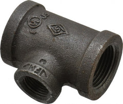B&K Mueller - Size 3/4 x 3/8", Class 150, Malleable Iron Black Pipe Reducing Tee - 150 psi, Threaded End Connection - Exact Tooling