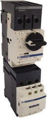 Schneider Electric - Circuit Breaker Large Spacing Adapter - Use with GV2P, TeSys - Exact Tooling