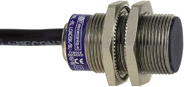 Telemecanique Sensors - PNP, 10mm Detection, Cylinder, Inductive Proximity Sensor - 3 Wires, IP68, IP69, 12 to 24 VDC, M18x1 Thread, 39mm Long - Exact Tooling