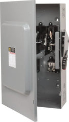 Square D - 200 Amp, 240 VAC, 250 VDC, 2 Pole Fused Safety Switch - NEMA 1, 15 hp at 240 VAC (Single Phase), 60 hp at 240 VAC, 40 hp at 250 VDC (Triple Phase), DPST Contact Form - Exact Tooling