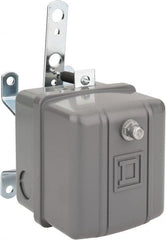 Square D - 1 NEMA Rated, DPST, Float Switch Pressure and Level Switch - 575 VAC, Line-Load-Load-Line Terminal - Exact Tooling