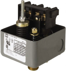 Square D - 1 NEMA Rated, DPST, 110 to 125 psig, Vacuum Switch Pressure and Level Switch - Adjustable Pressure, 575 VAC, 0.13 Inch NPSF Connector, Screw Terminal, For Use with Air Compressors, Electrically Driven Water Pumps - Exact Tooling