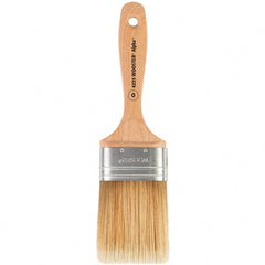 Wooster Brush - 2-1/2" Oval Synthetic Varnish Brush - 3-3/16" Bristle Length, 6-1/4" Maple Beavertail Handle - Exact Tooling