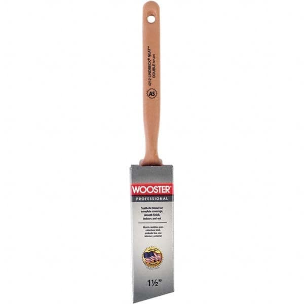Wooster Brush - 1-1/2" Angled Synthetic Sash Brush - 2-7/16" Bristle Length, 7-7/8" Poly Foam Fluted Handle - Exact Tooling
